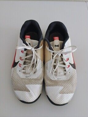 ​Nike Men’s Metcon 7 Training Shoes White Red Well-Worn Size 10 US